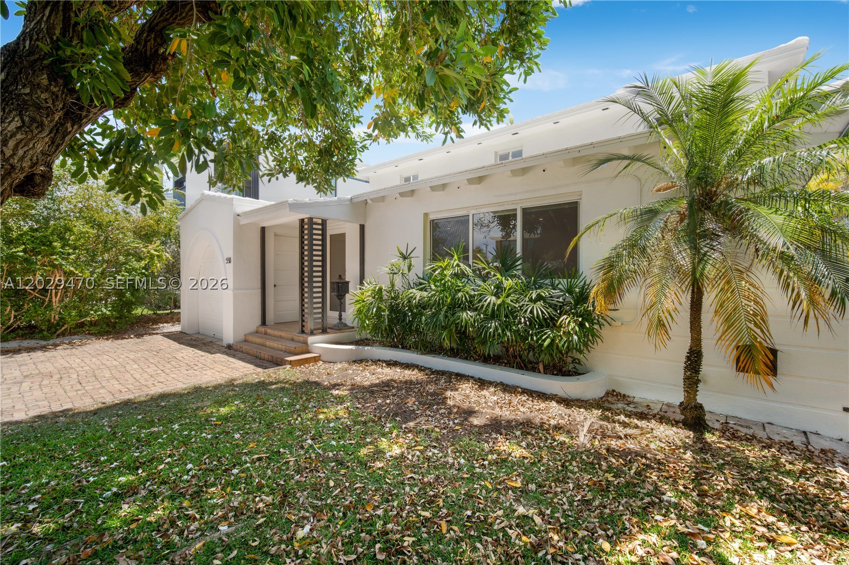 LAKE VIEW SUB - Residential Lease