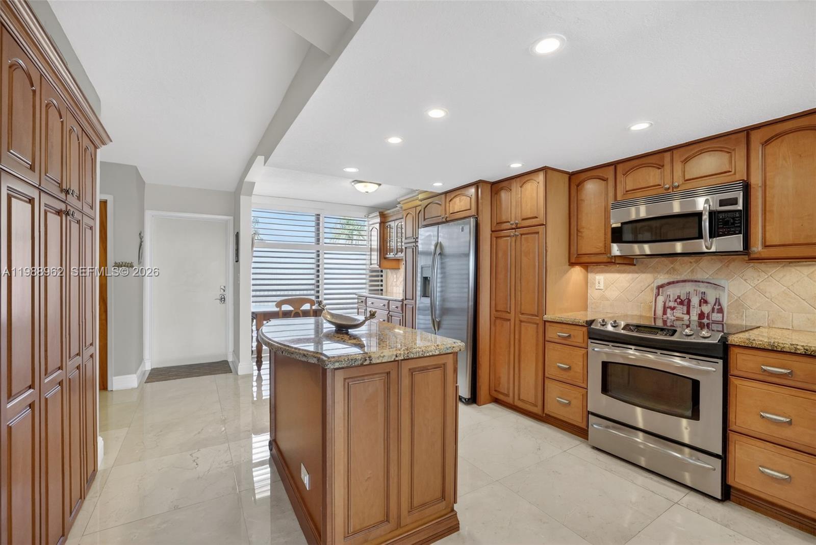 NOBEL POINT CONDO - Residential