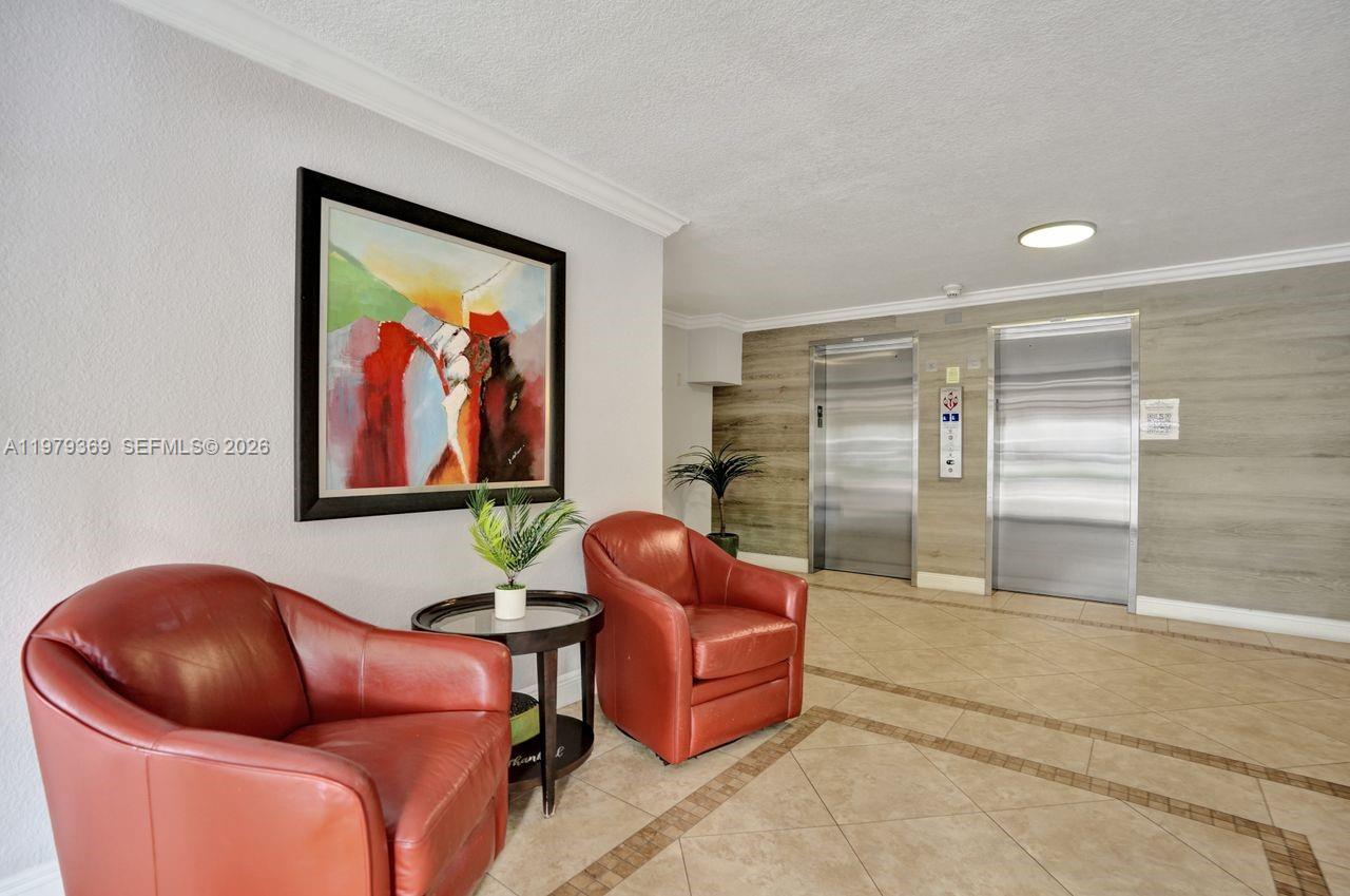 NO 14 PALM-AIRE COUNTRY C - Residential