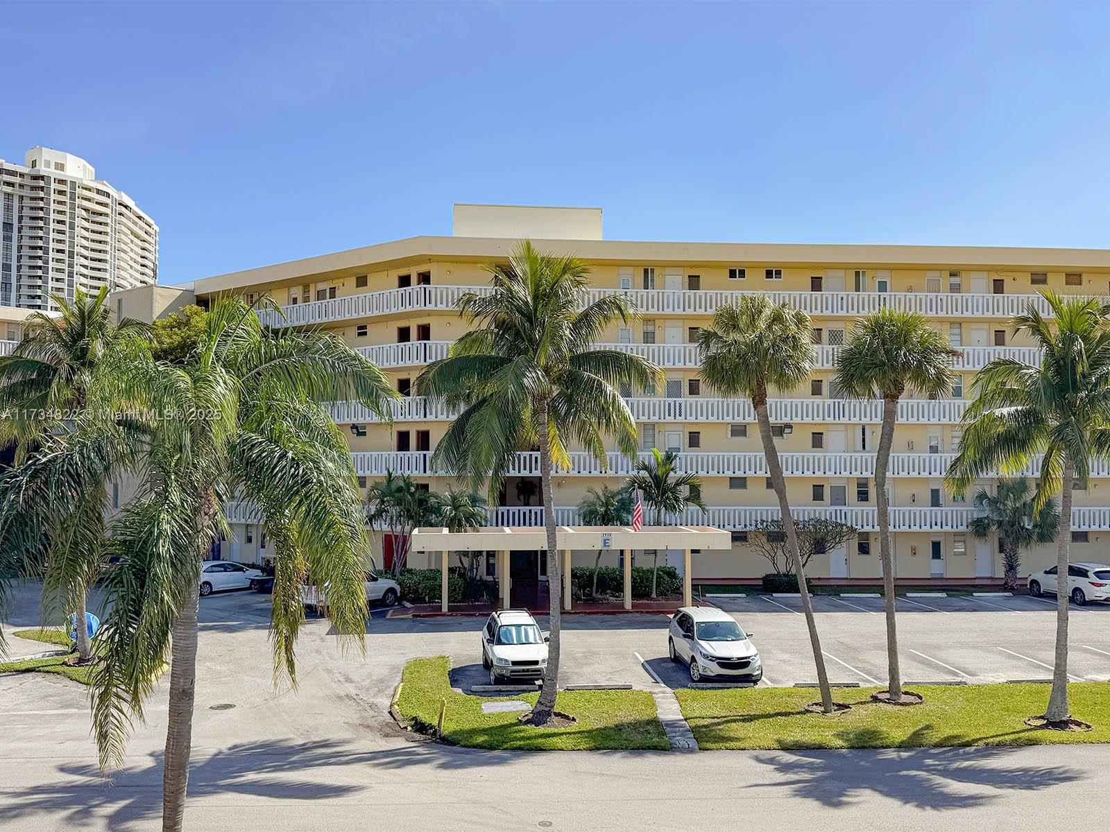POINT EAST ONE CONDO-BLDG - Residential