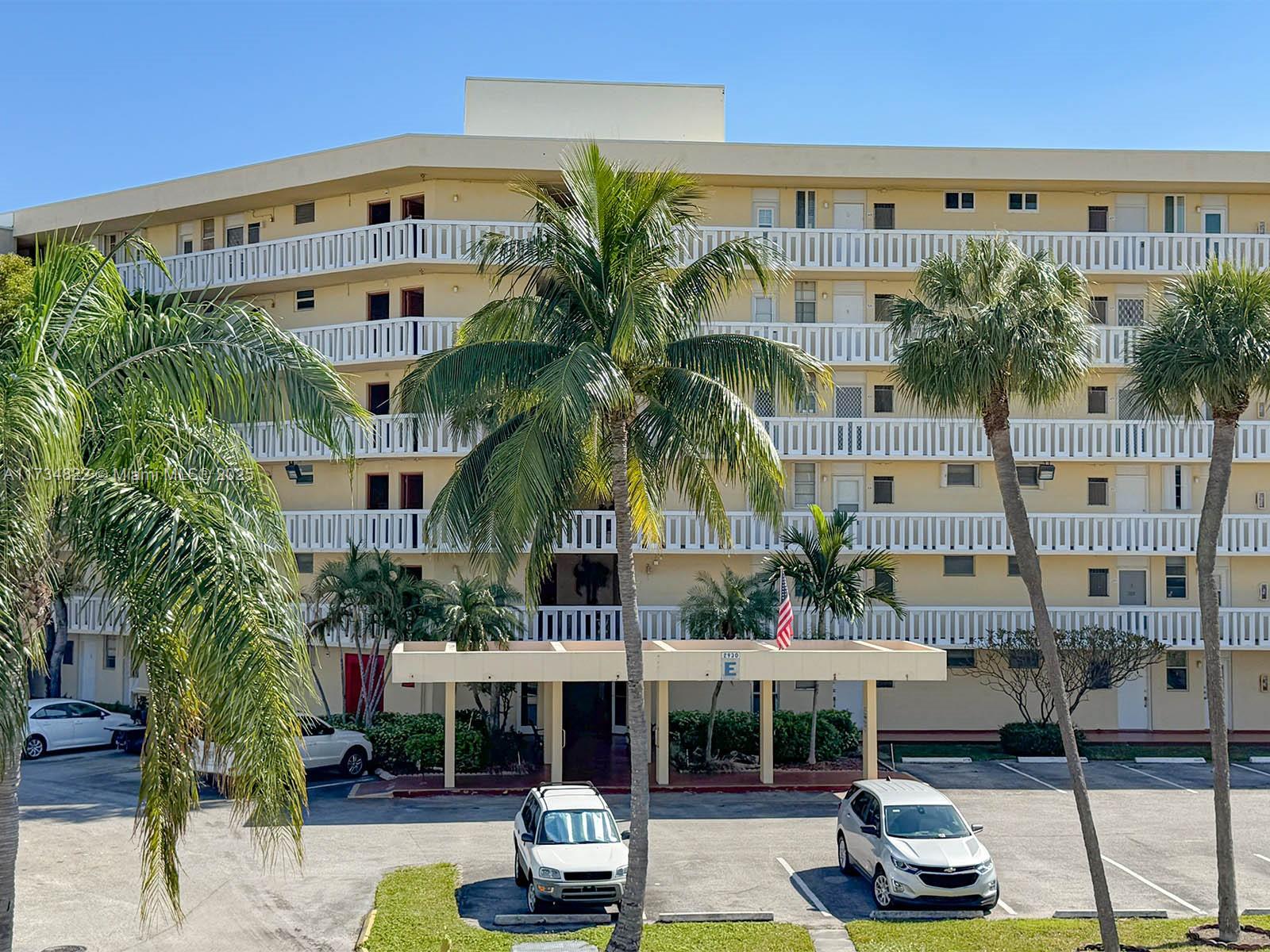 POINT EAST ONE CONDO-BLDG - Residential