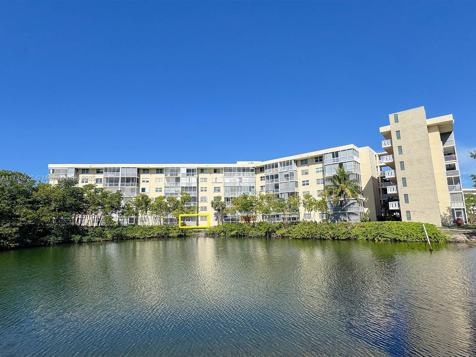 POINT EAST ONE CONDO-BLDG - Residential