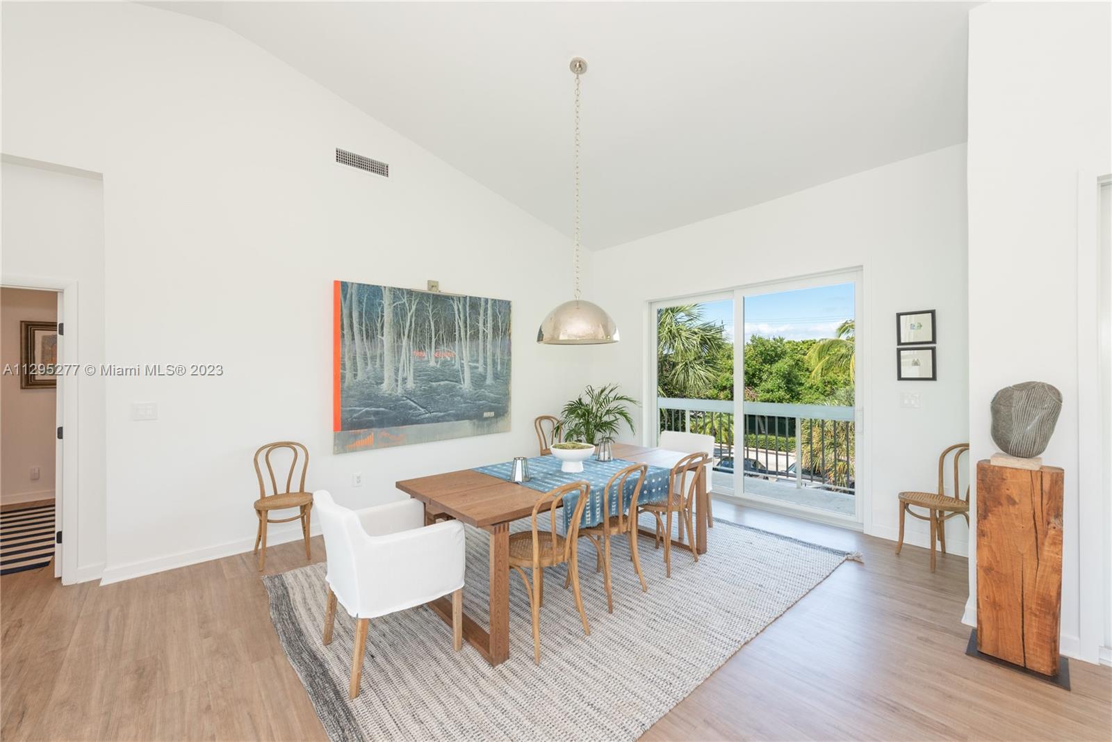 TROPICAL ISLE HOMES SUB 4 - Residential