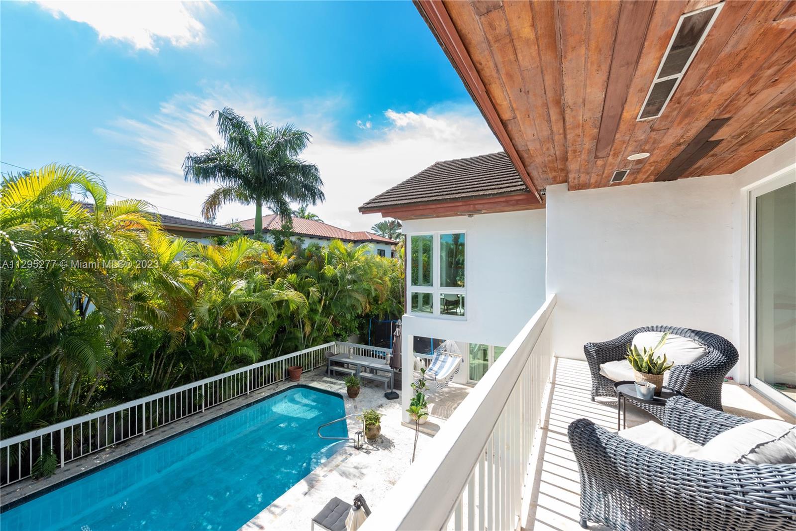 TROPICAL ISLE HOMES SUB 4 - Residential