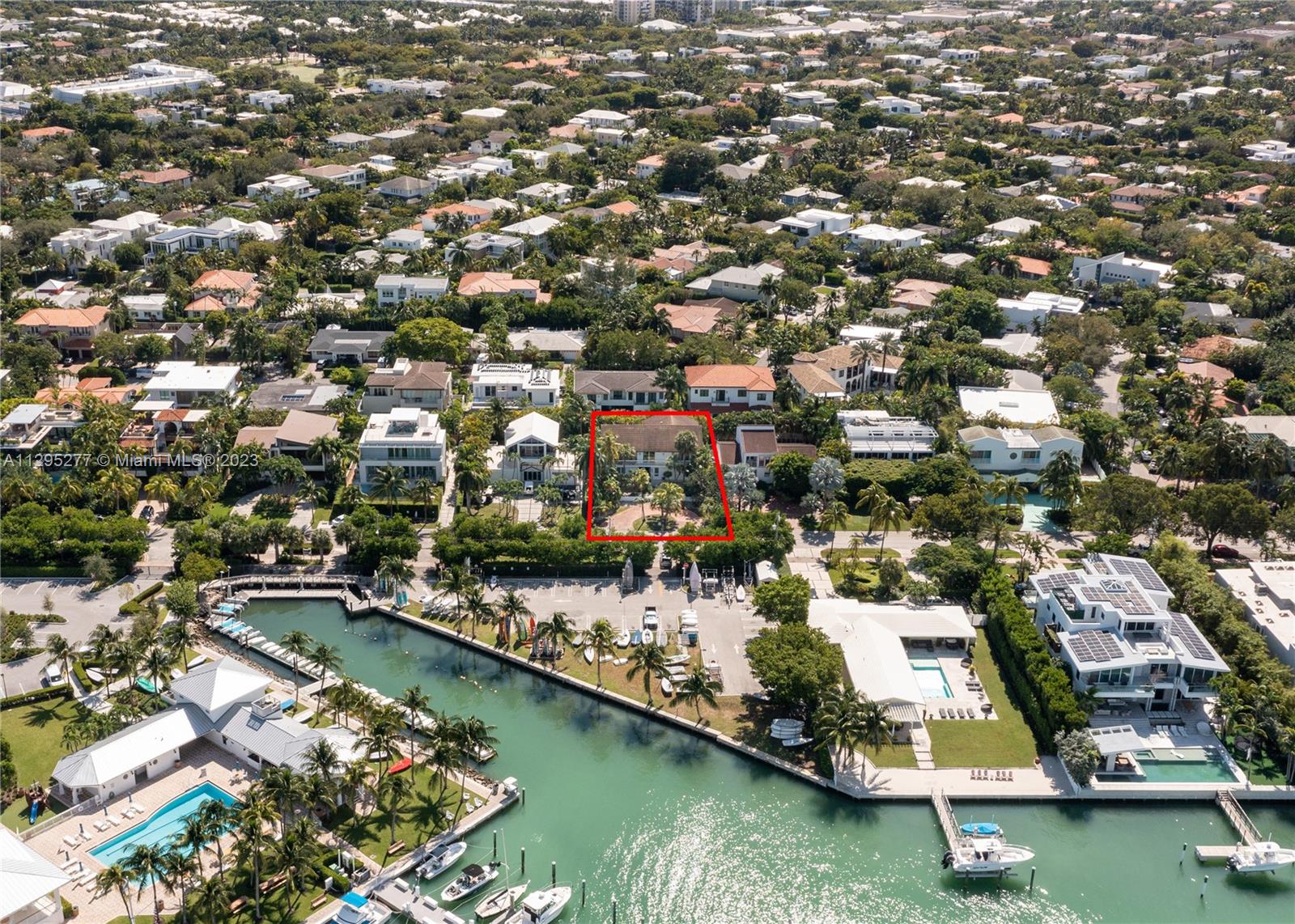 TROPICAL ISLE HOMES SUB 4 - Residential
