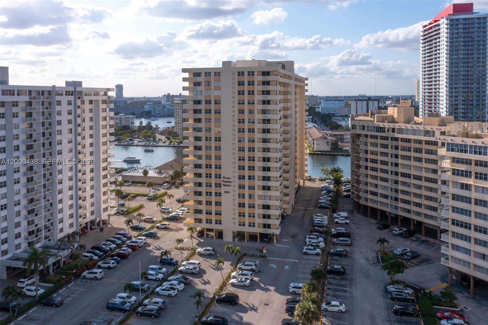 PLAZA TOWERS NORTH CONDO - Residential