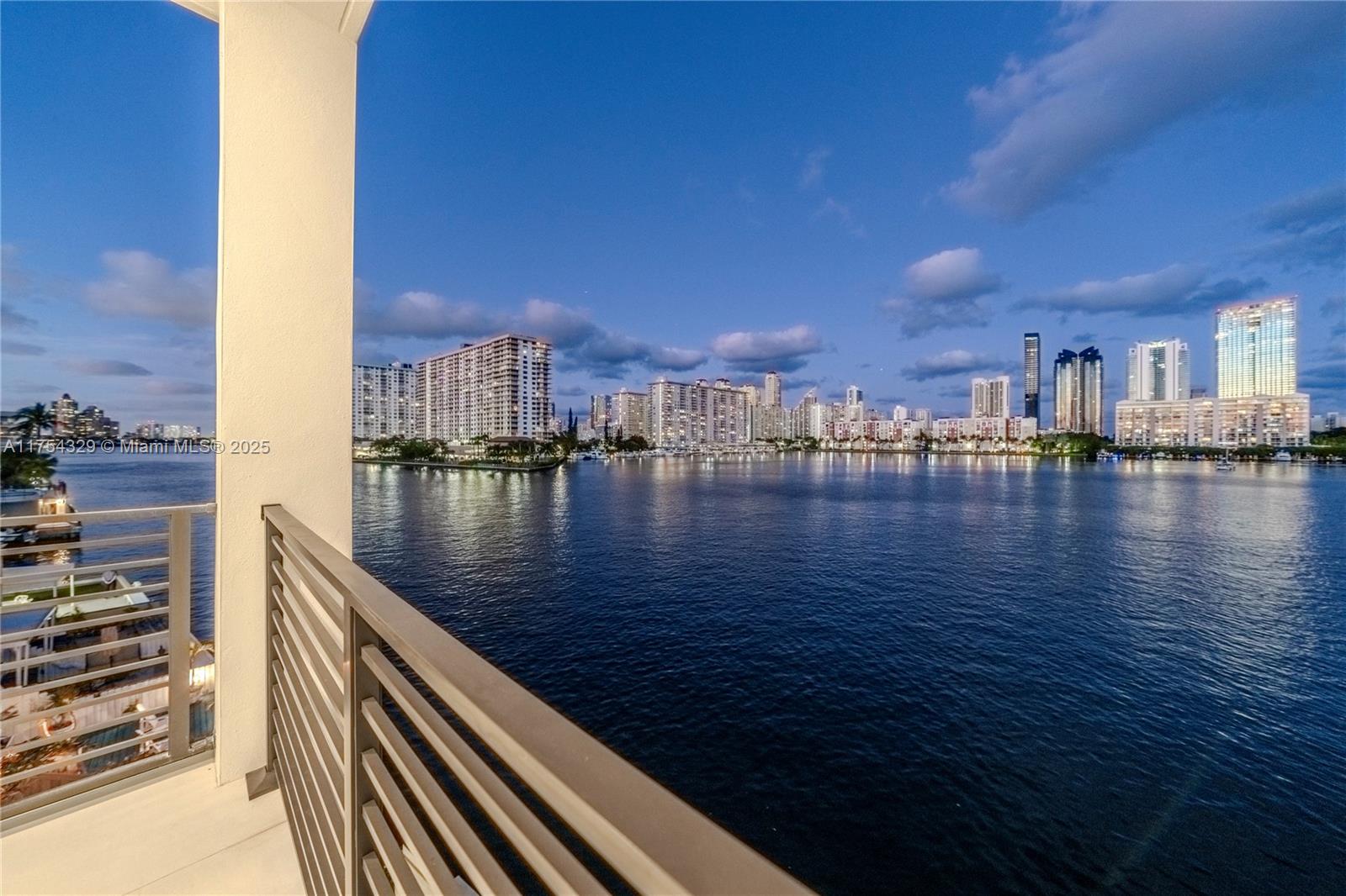 EASTERN SHORES - Residential