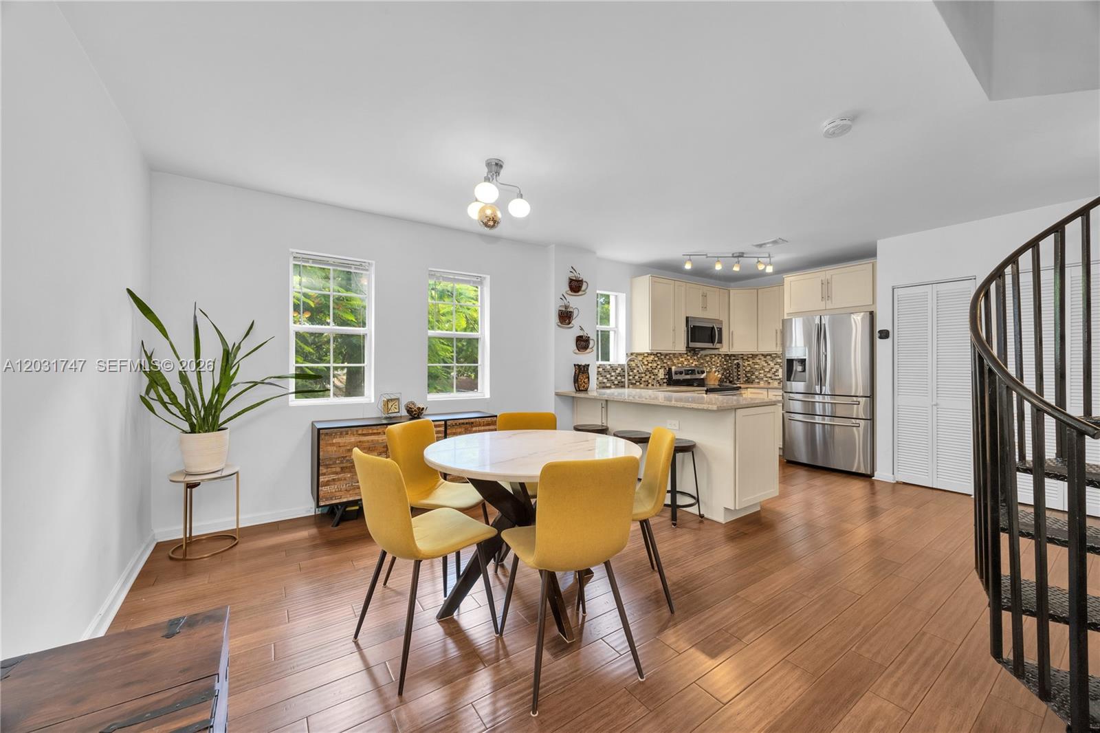 MARBELLA VILLAS CONDO - Residential