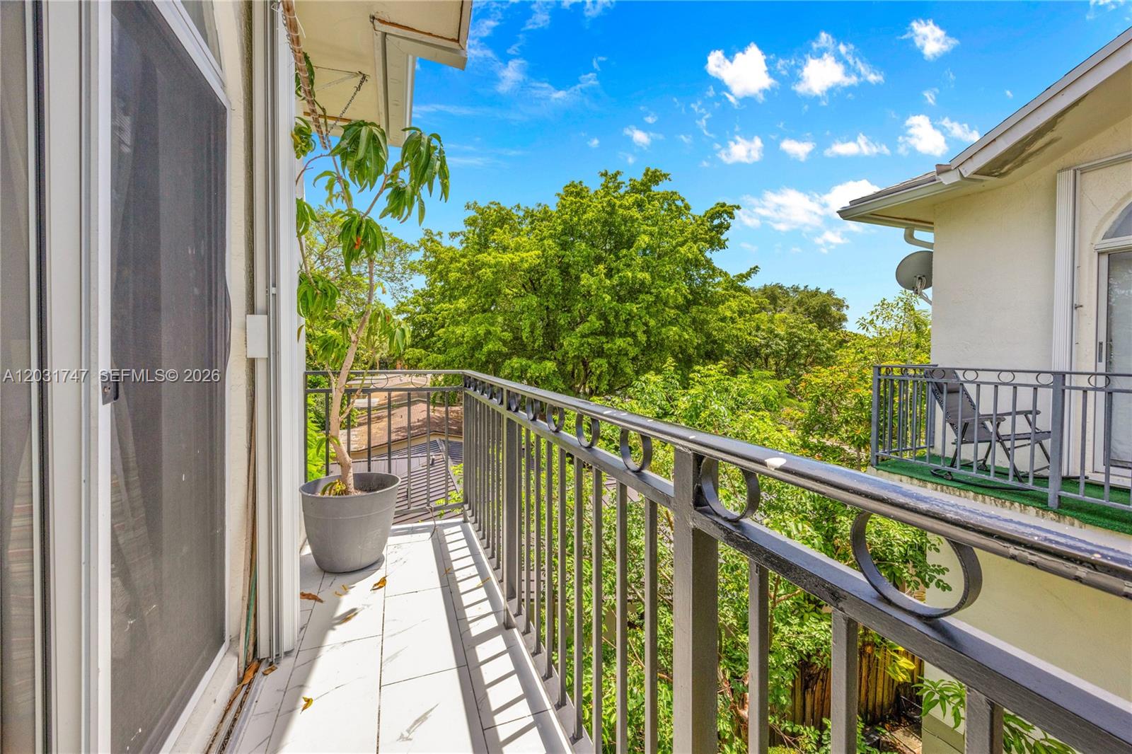 MARBELLA VILLAS CONDO - Residential