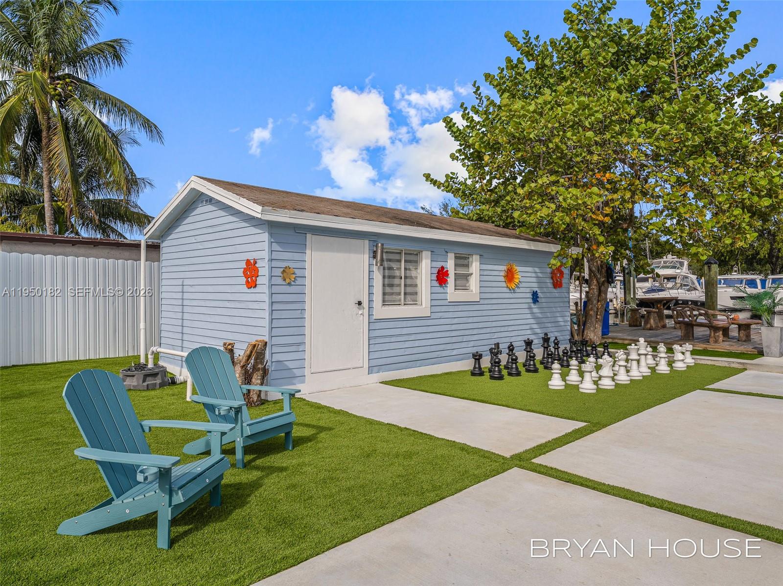 GRAPELAND HGTS - Residential