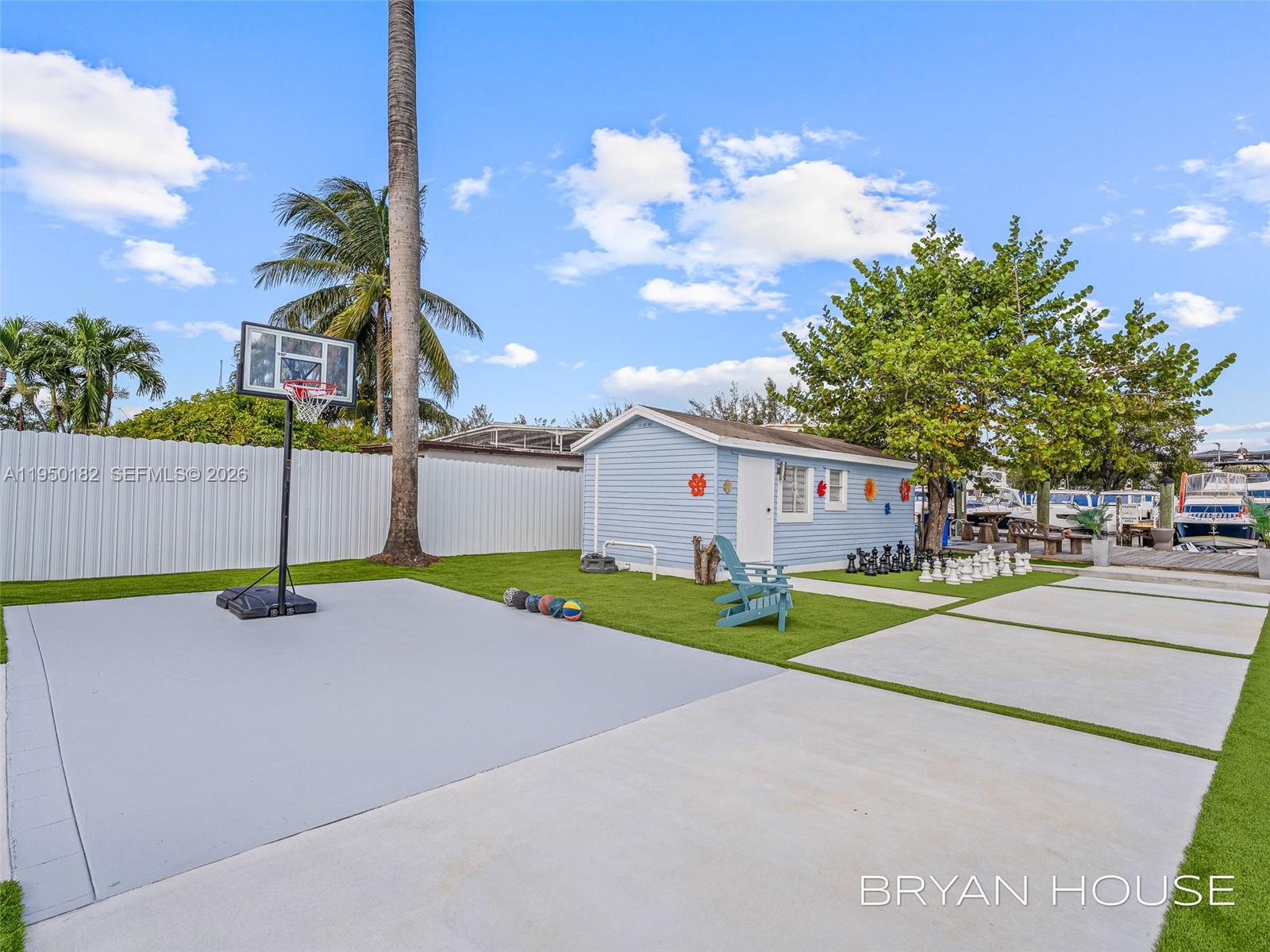 GRAPELAND HGTS - Residential