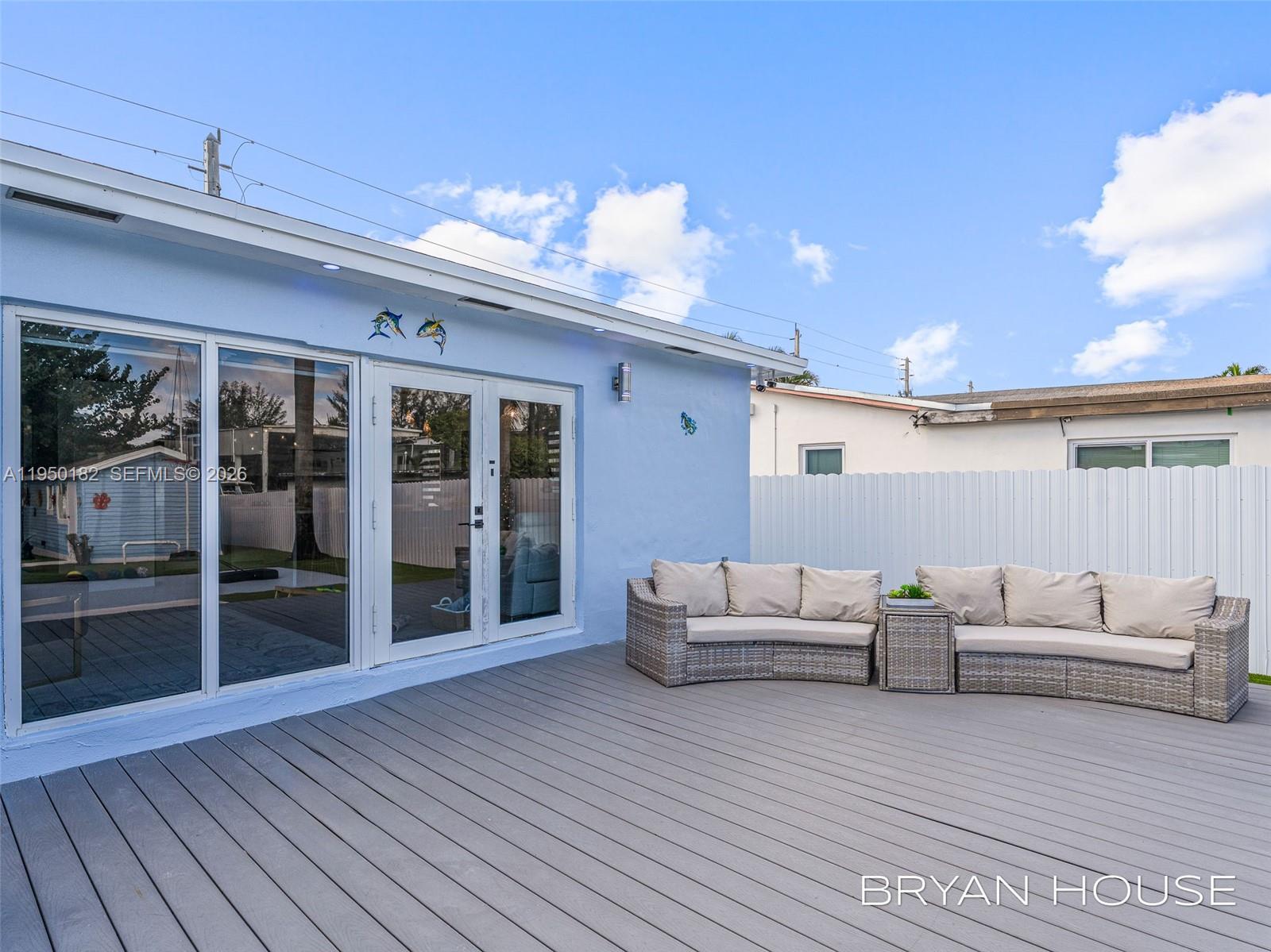 GRAPELAND HGTS - Residential