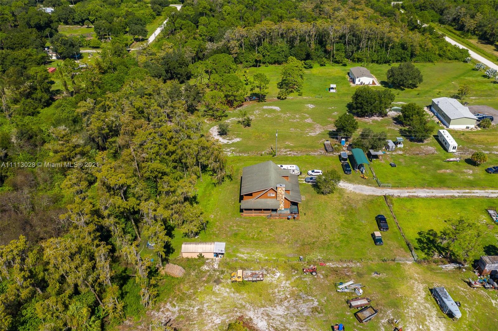 MONTURA RANCHES ESTATES - Residential