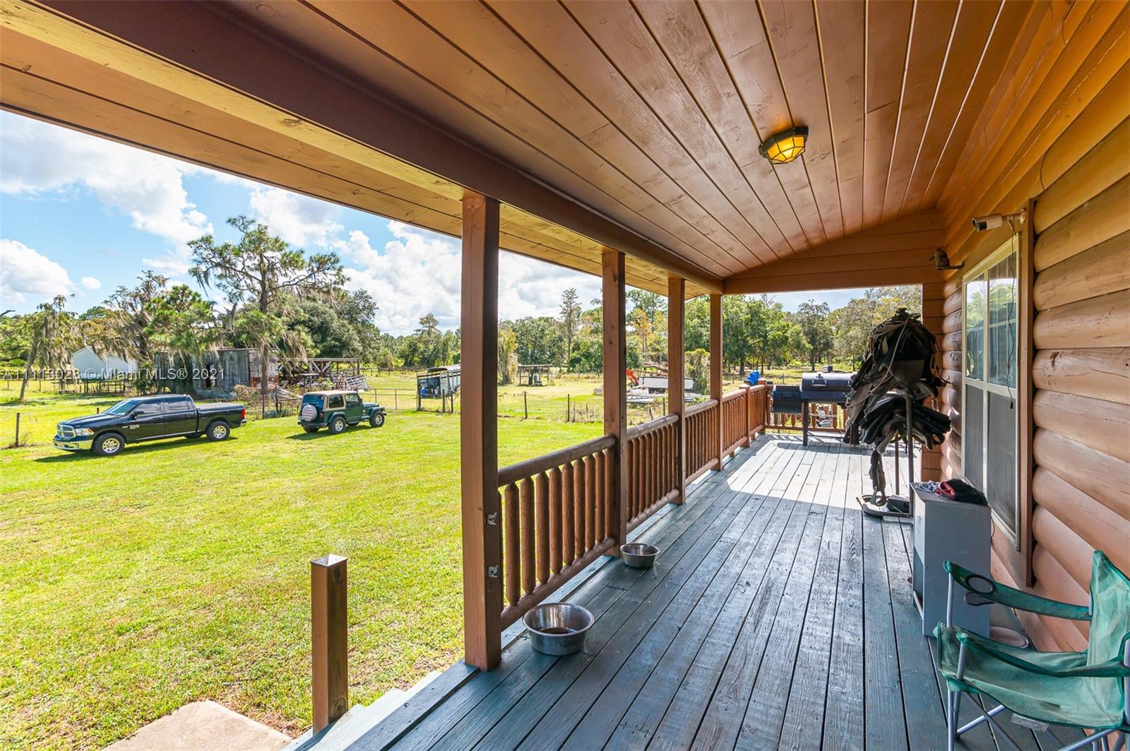 MONTURA RANCHES ESTATES - Residential