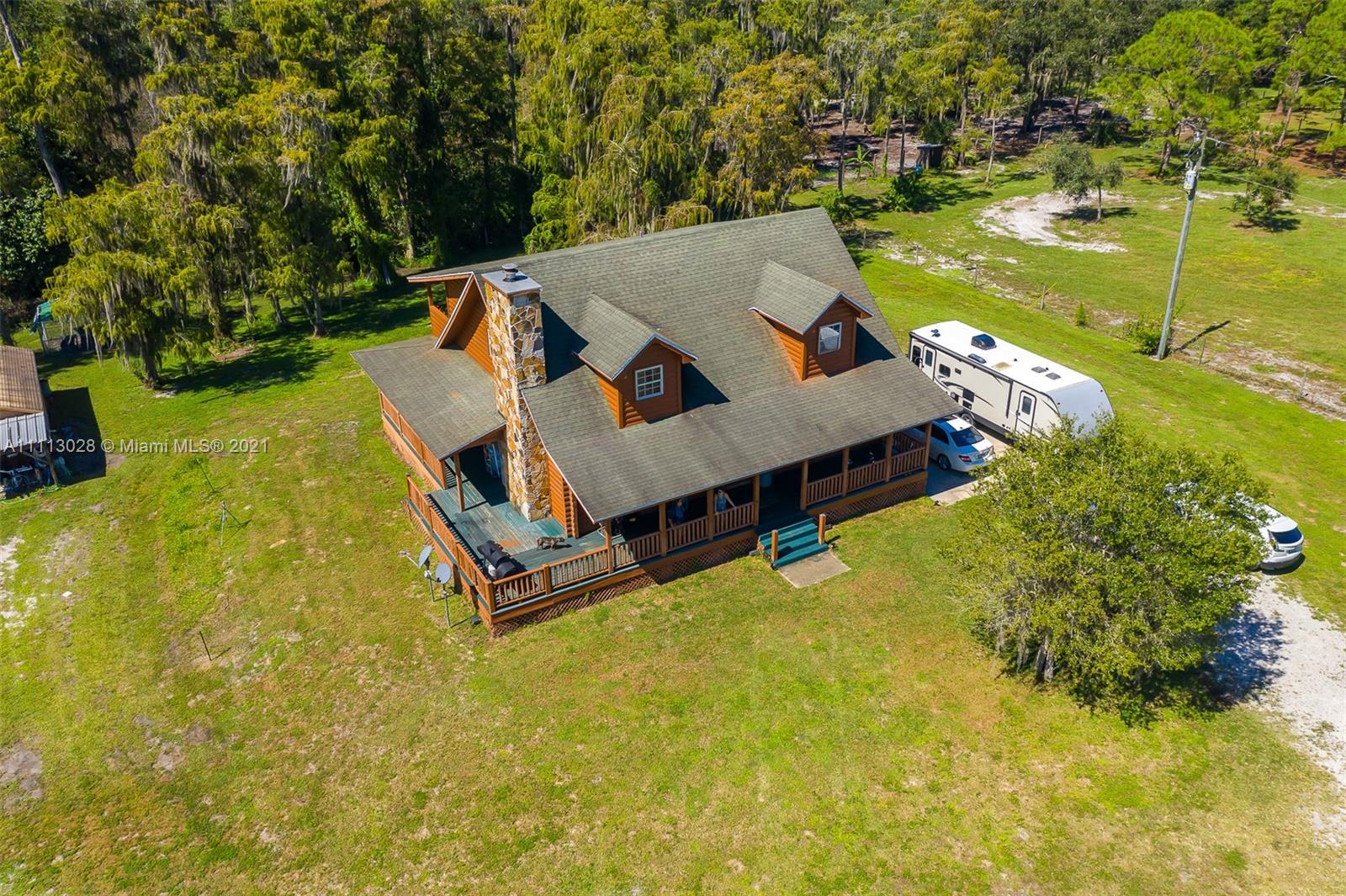 MONTURA RANCHES ESTATES - Residential