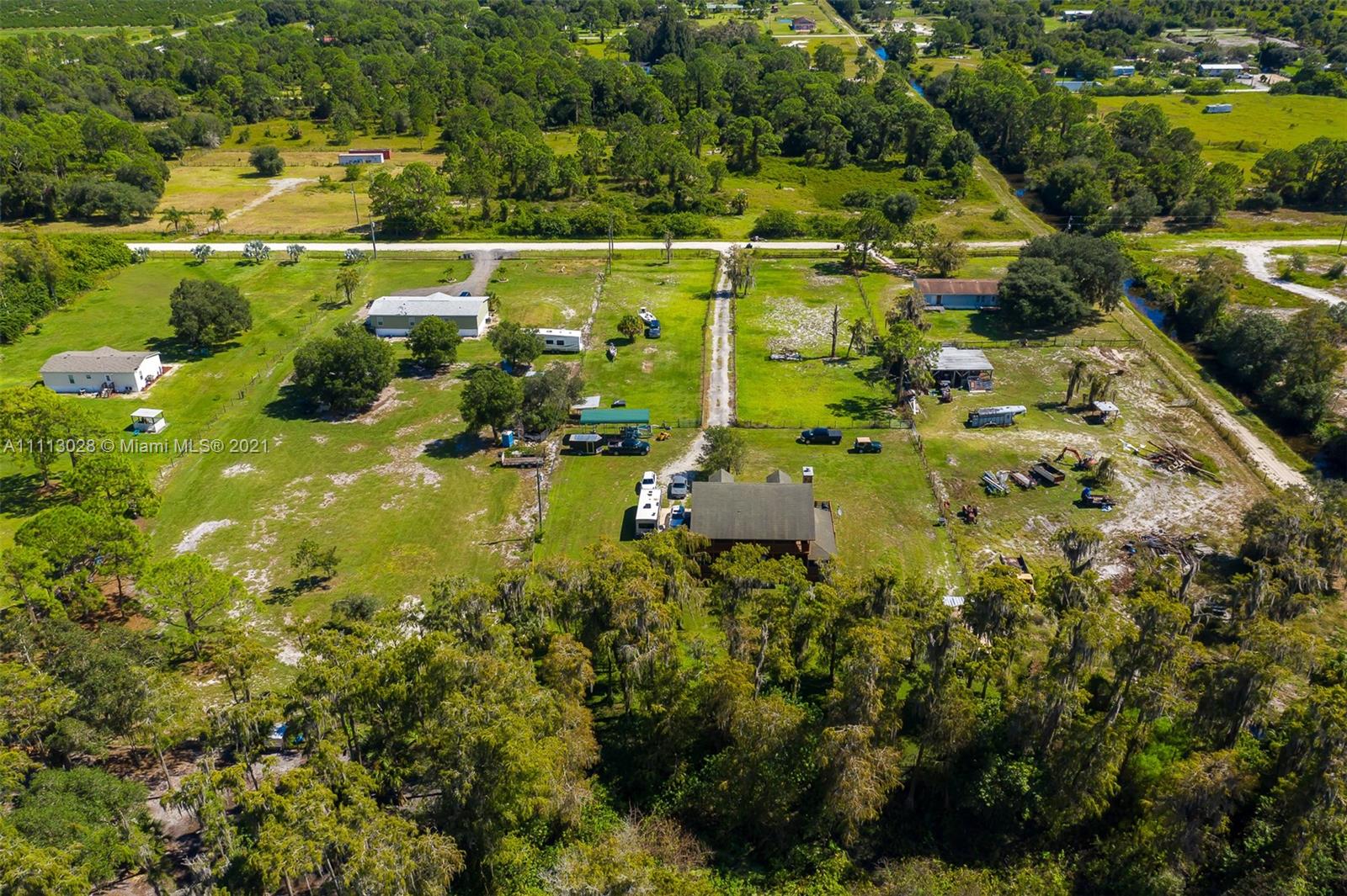 MONTURA RANCHES ESTATES - Residential