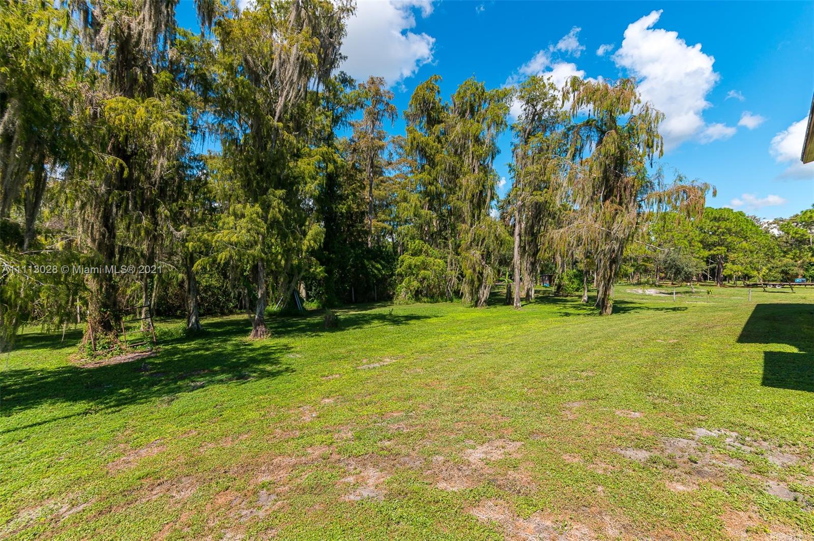 MONTURA RANCHES ESTATES - Residential