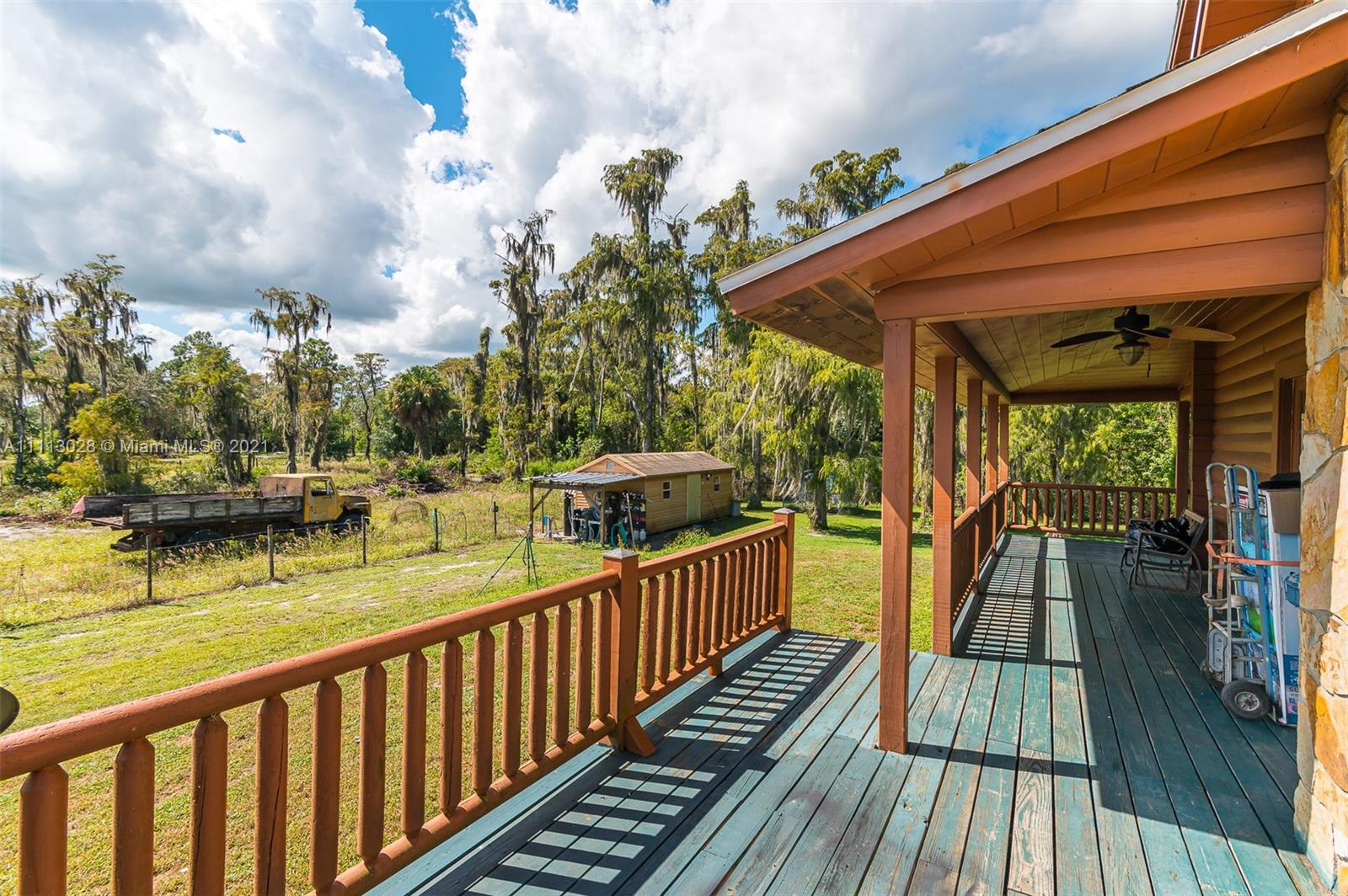 MONTURA RANCHES ESTATES - Residential