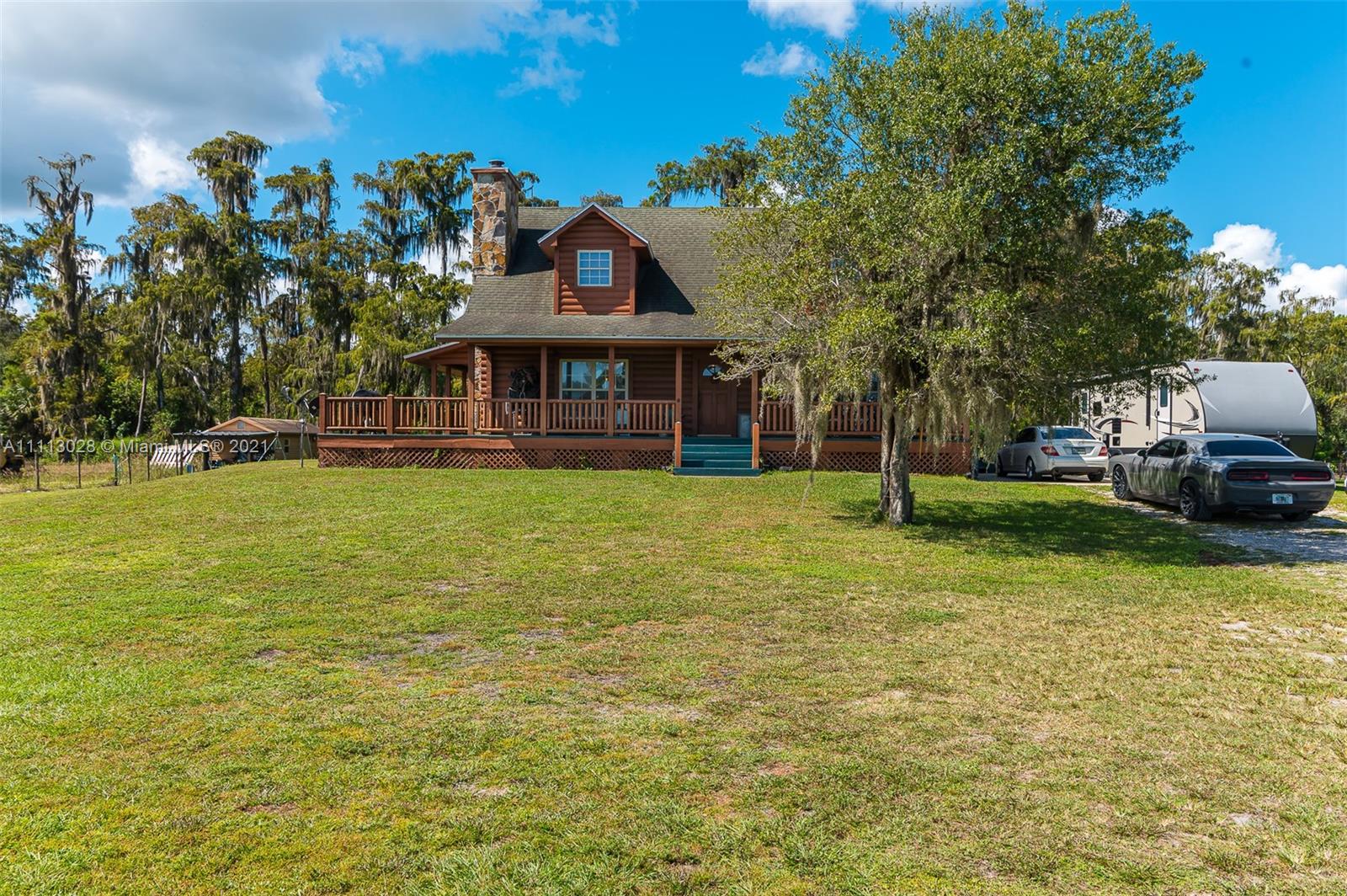 MONTURA RANCHES ESTATES - Residential