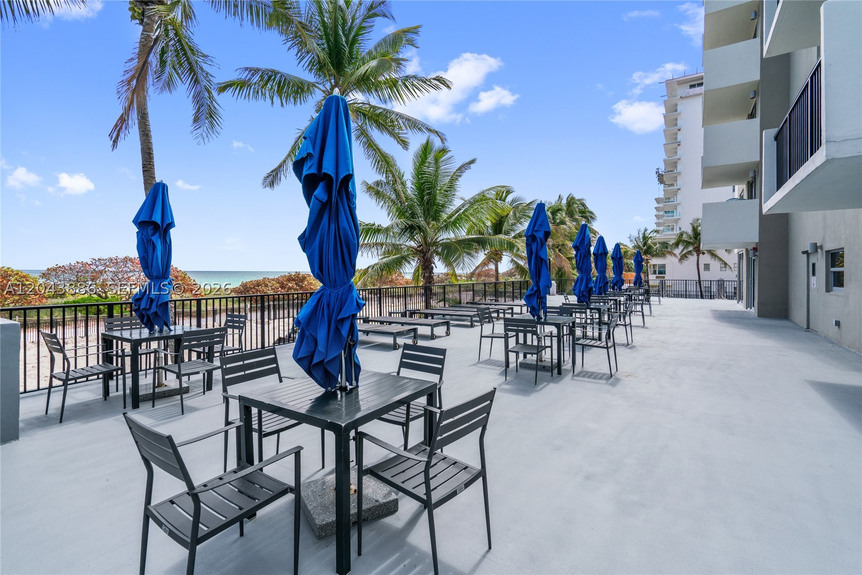 MANATEE CONDO - Residential