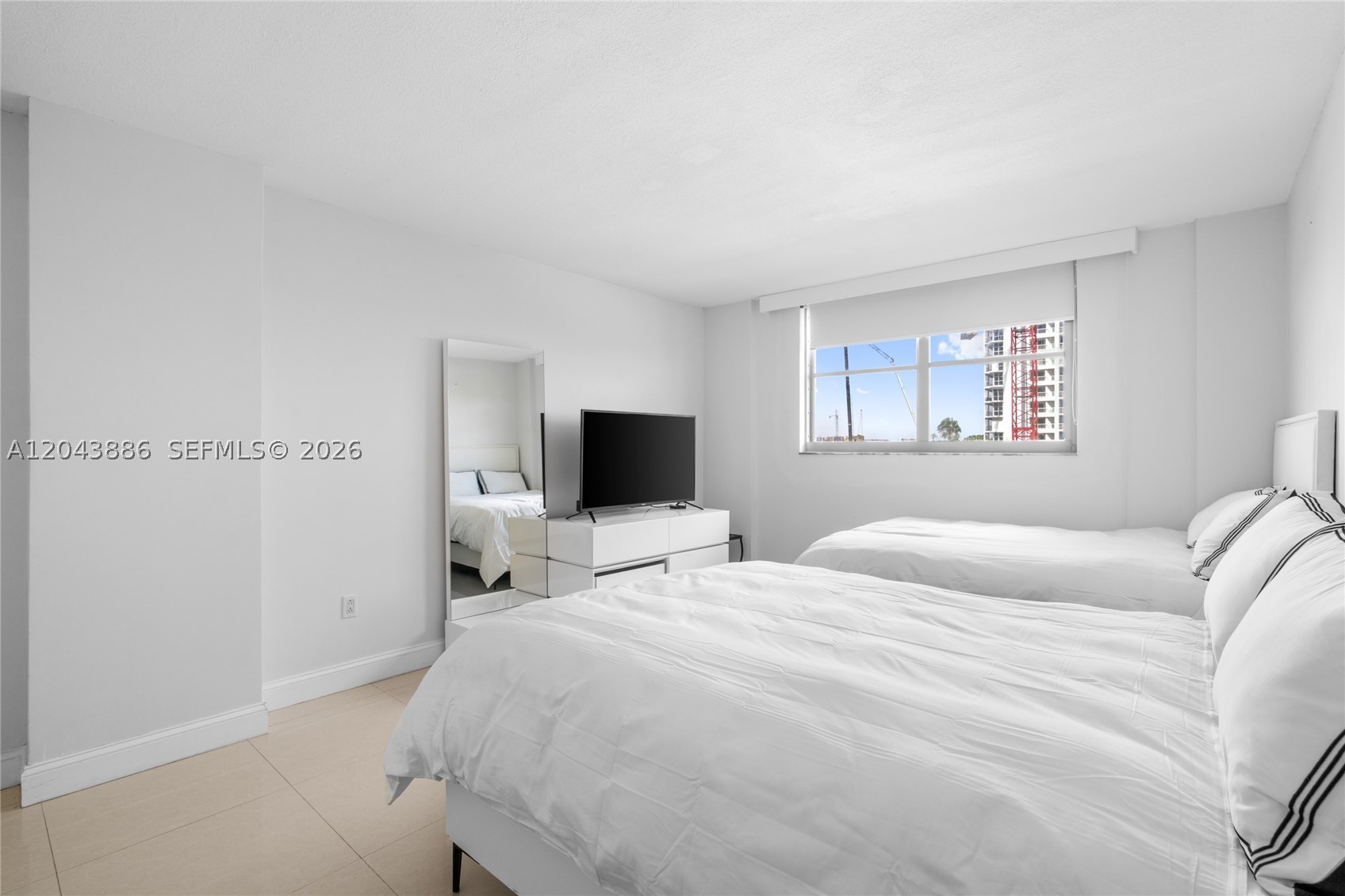 MANATEE CONDO - Residential