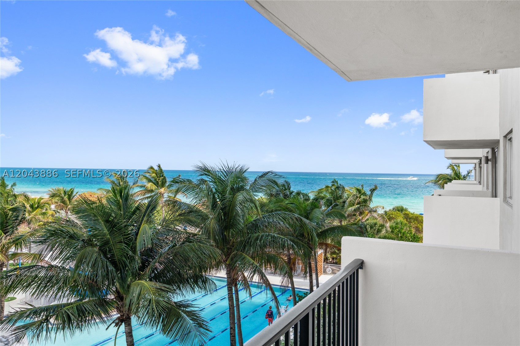 MANATEE CONDO - Residential