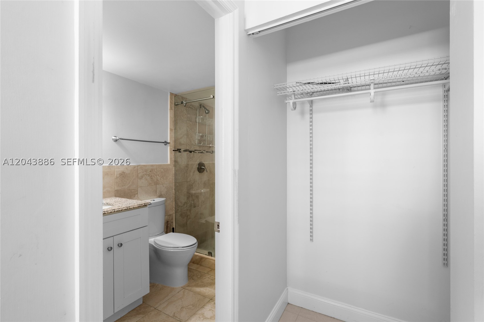 MANATEE CONDO - Residential