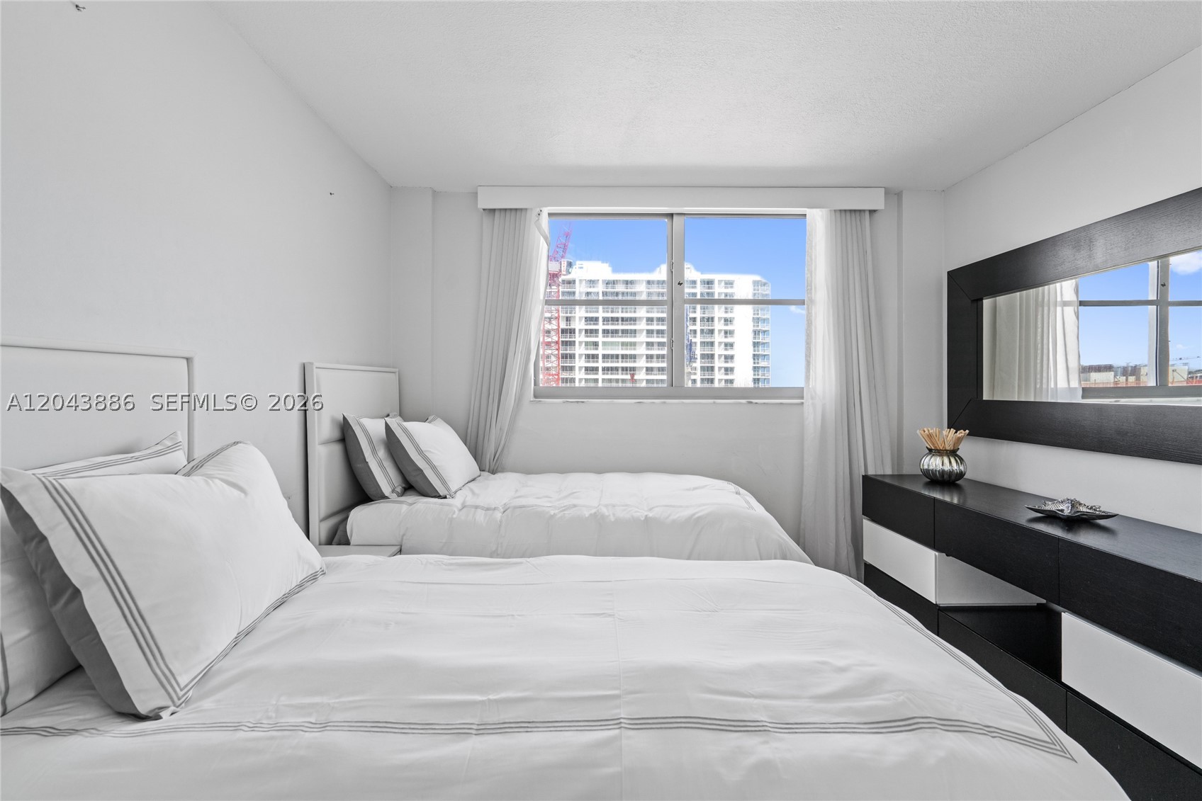 MANATEE CONDO - Residential
