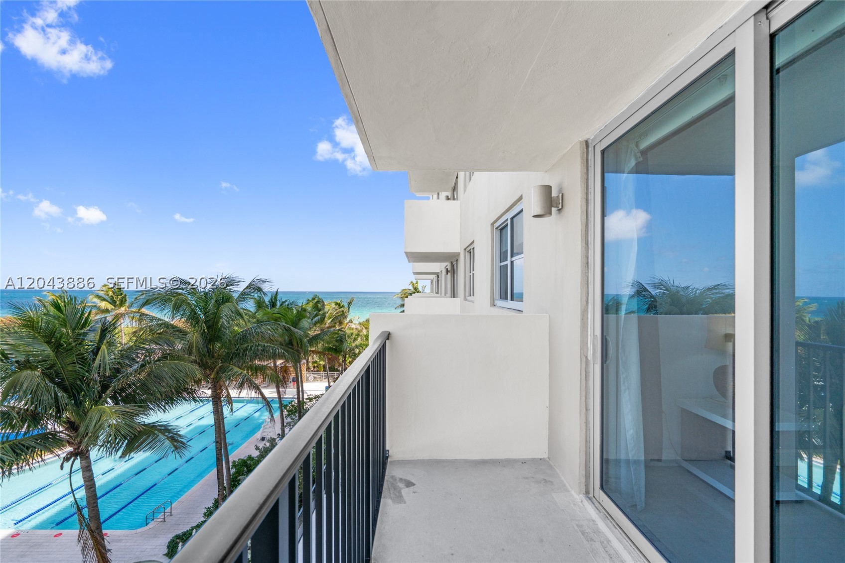 MANATEE CONDO - Residential