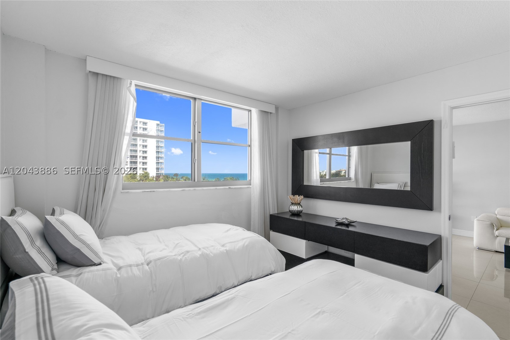 MANATEE CONDO - Residential