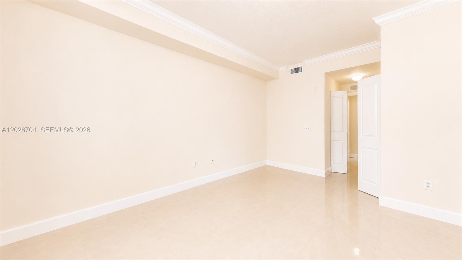 SAN RAPHAEL CONDO - Residential