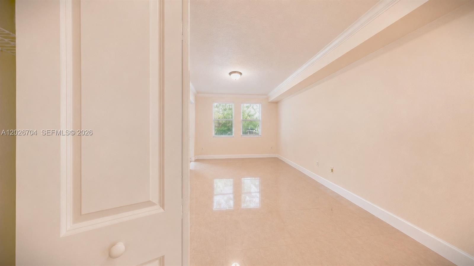 SAN RAPHAEL CONDO - Residential