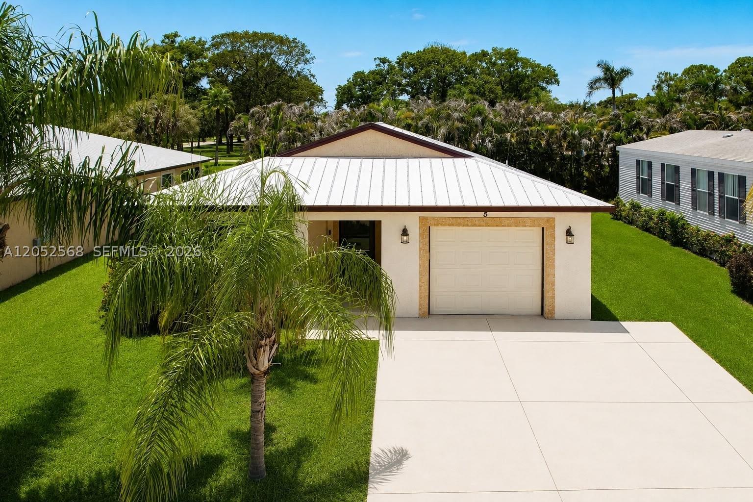 SPANISH LAKES ONE - Residential