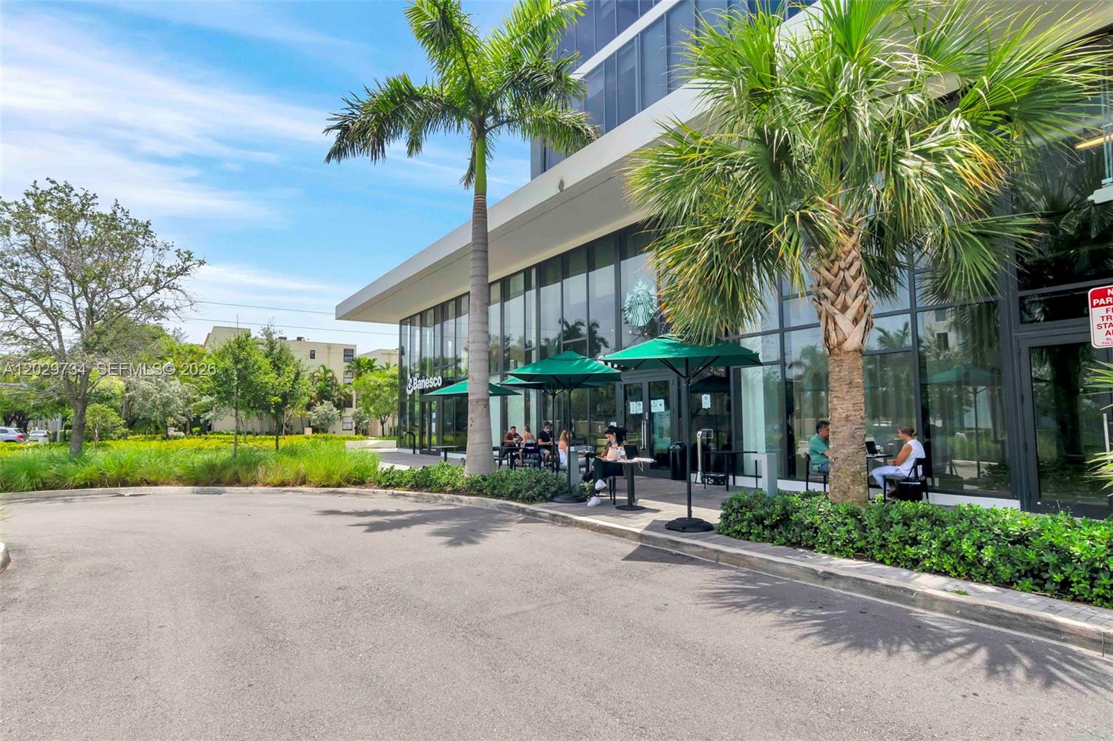 AVENTURA PARKSQUARE RESID - Residential Lease
