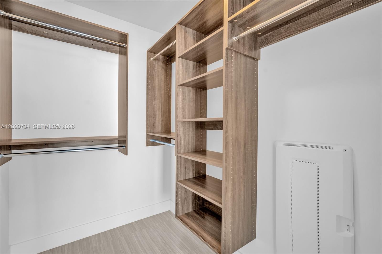 AVENTURA PARKSQUARE RESID - Residential Lease