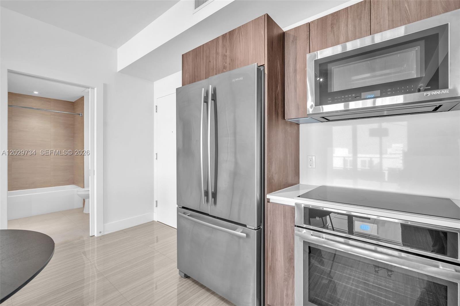 AVENTURA PARKSQUARE RESID - Residential Lease