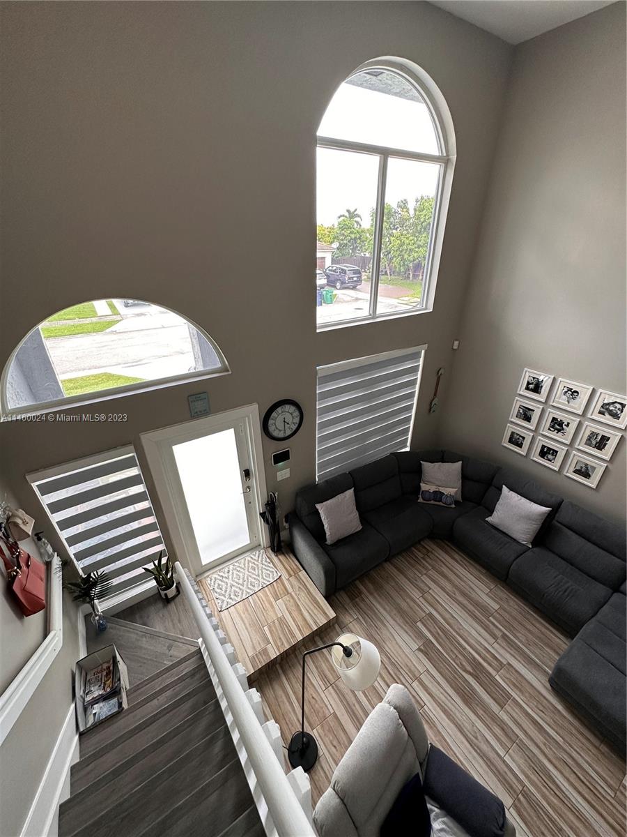 MARALEX HOMES - Residential