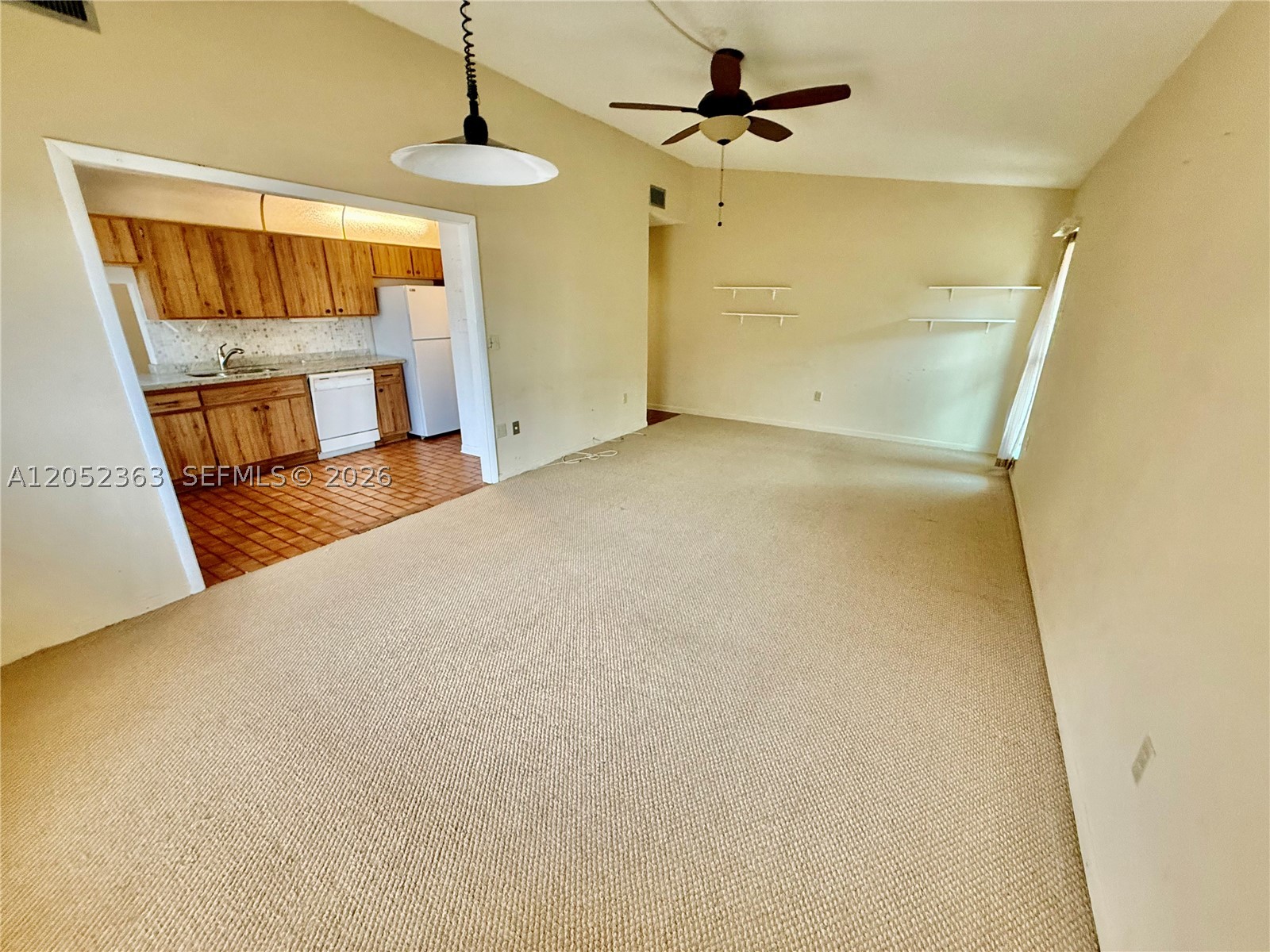 HOLLYWOOD GARDENS - Residential