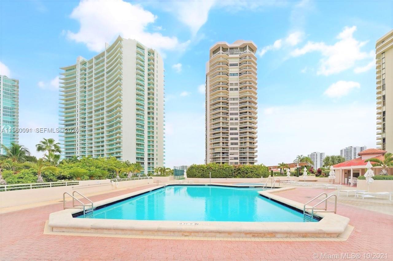 THE LANDMARK CONDO - Residential