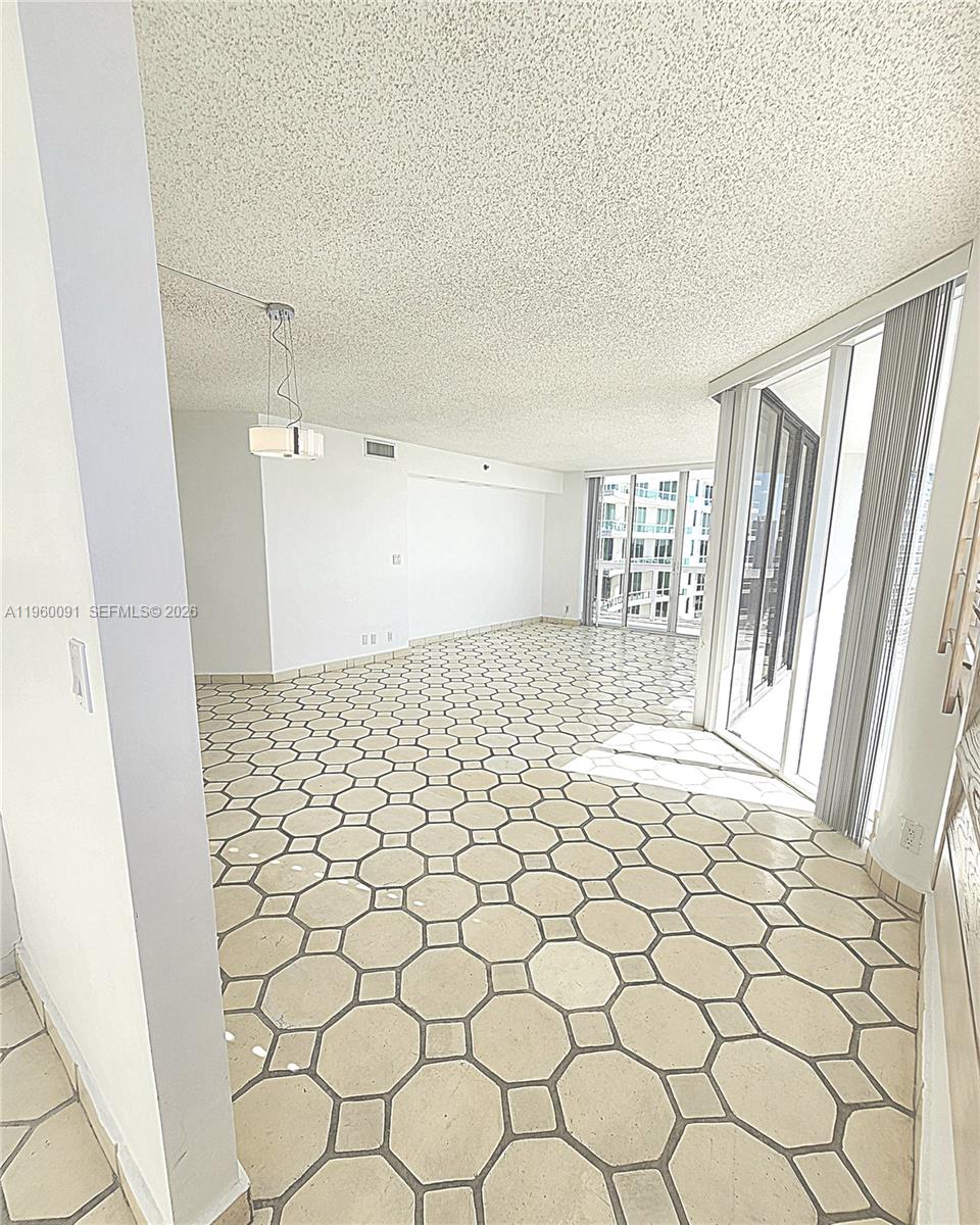 THE LANDMARK CONDO - Residential