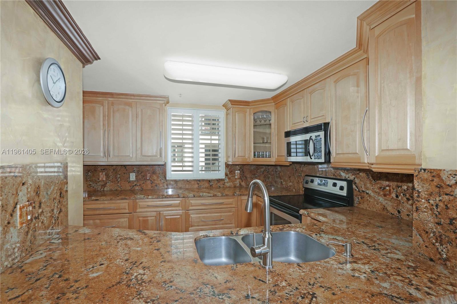 TEN ARAGON CONDO - Residential