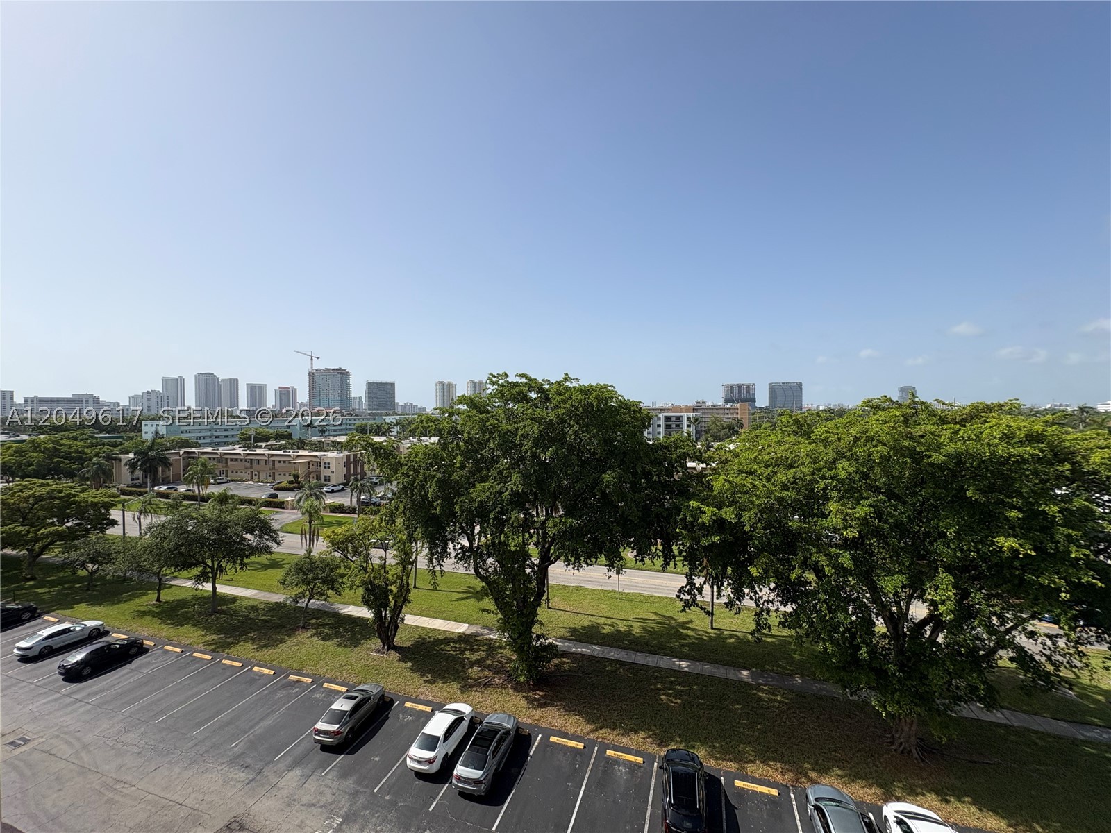 MEADOWBROOK CONDO APTS BL - Residential Lease