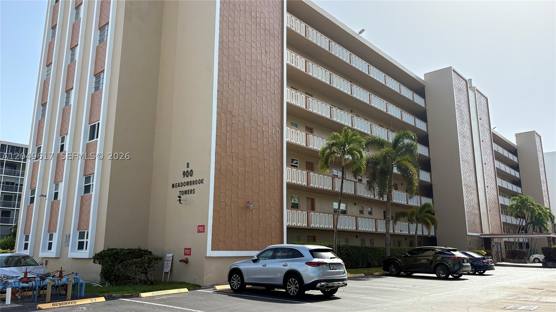 MEADOWBROOK CONDO APTS BL - Residential Lease