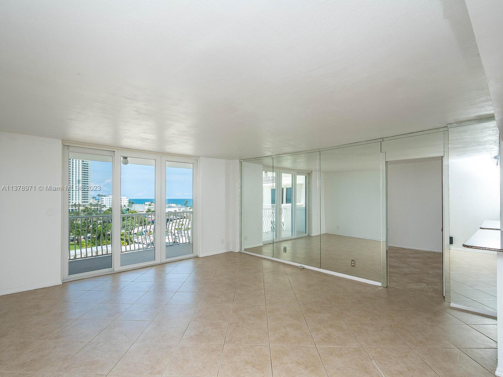 VENETIAN CONDO - Residential Lease