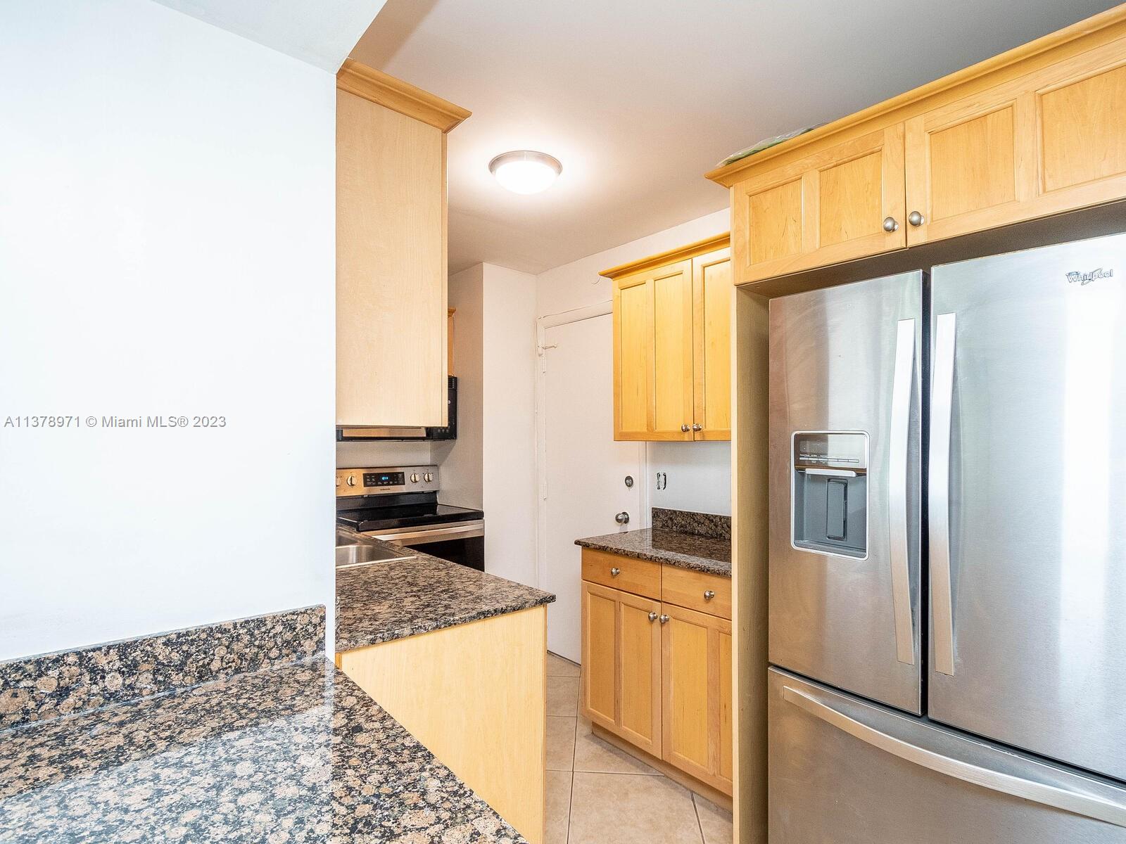 VENETIAN CONDO - Residential Lease