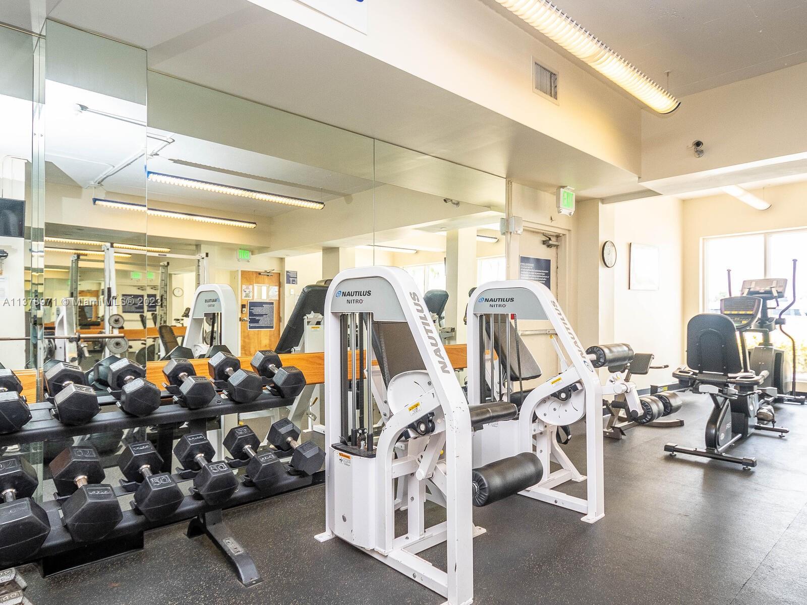 VENETIAN CONDO - Residential Lease