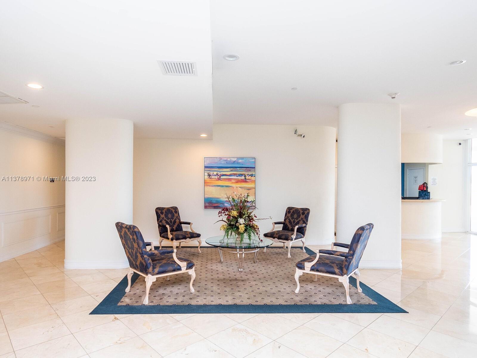 VENETIAN CONDO - Residential Lease