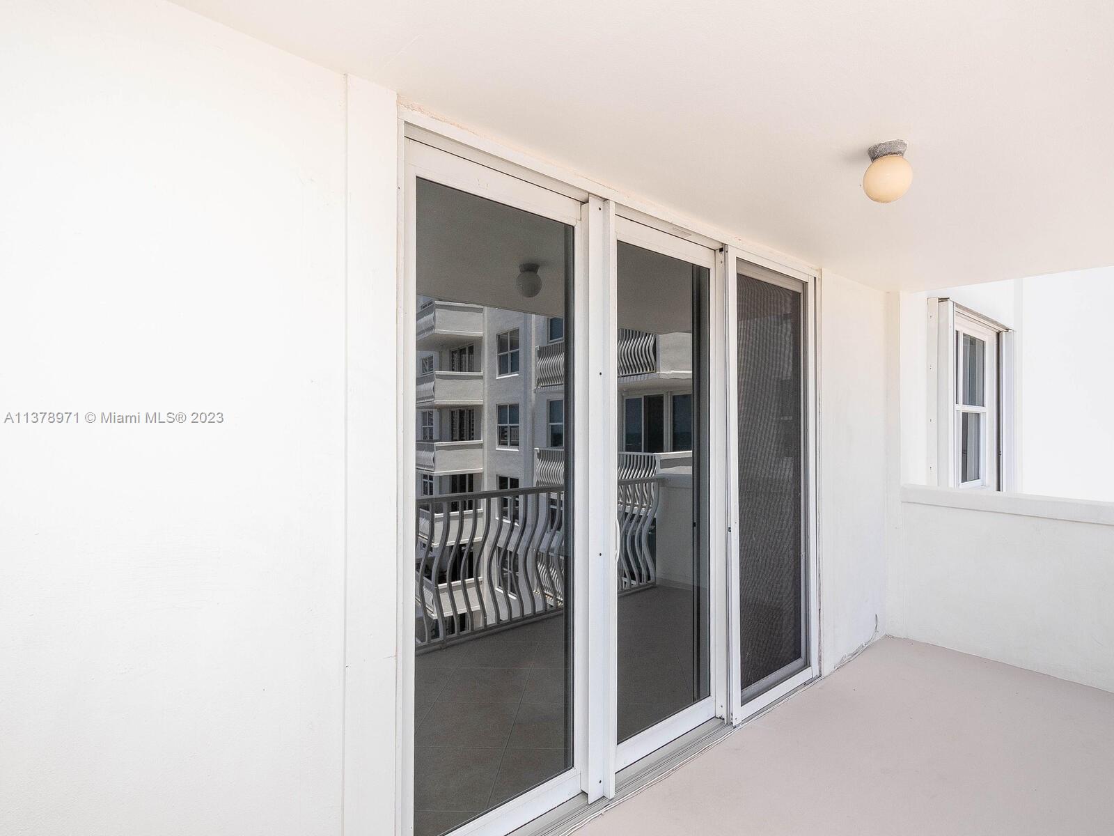 VENETIAN CONDO - Residential Lease