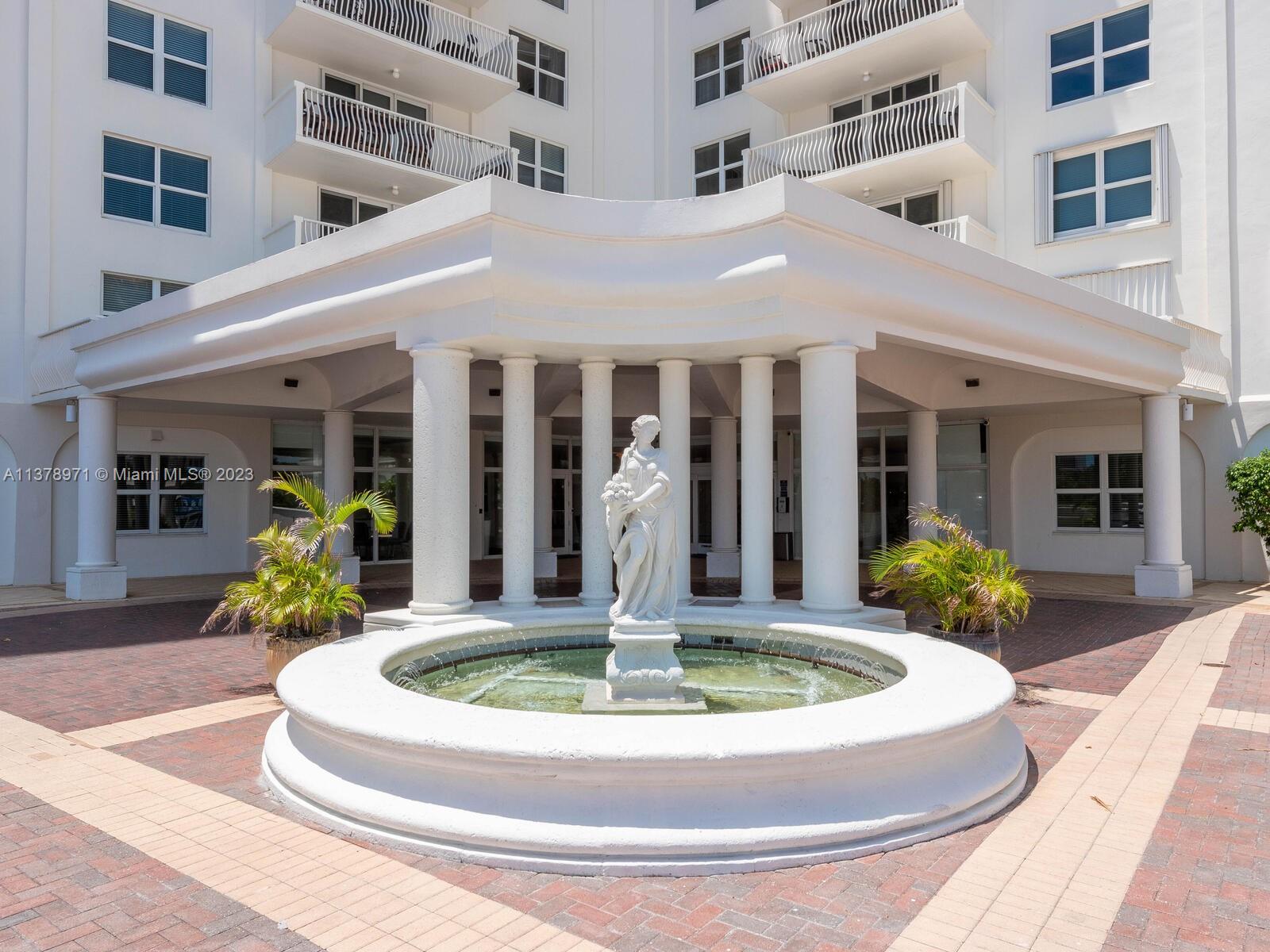 VENETIAN CONDO - Residential Lease