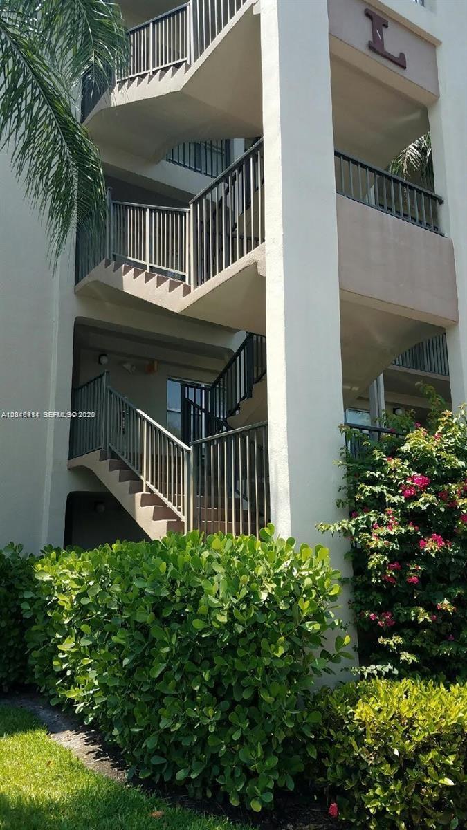 PLYMOUTH AT CENTURY VILLA - Residential